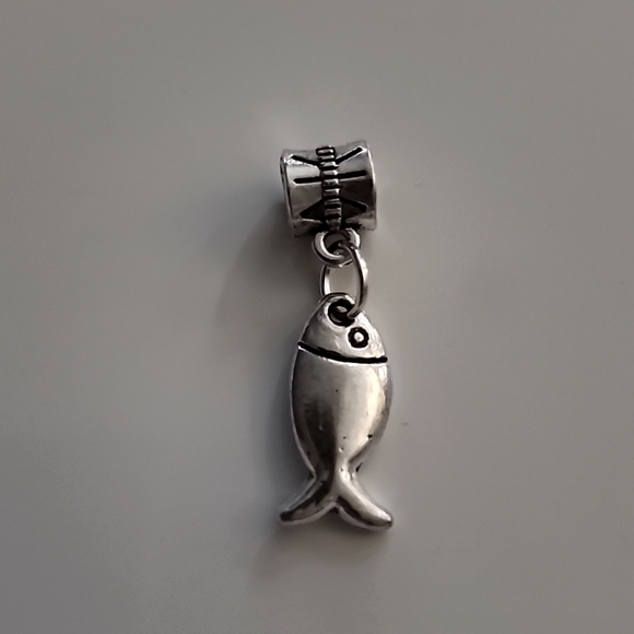 Fish Dangle  Charm Will FIT Pandora and other European Systems or Penda - Picture 1 of 4